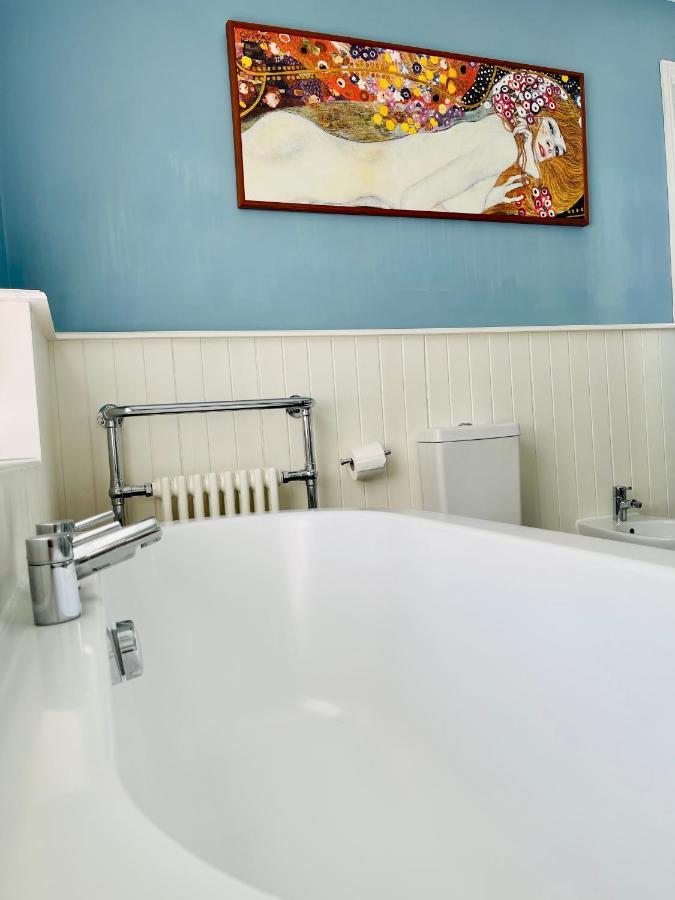Beautiful Private 2 Bedroom Suite In Mansion Home With Free Parking Hove Exteriér fotografie